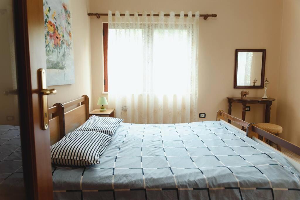 Rare Durres Apartment With Private Parking & Garden Extérieur photo